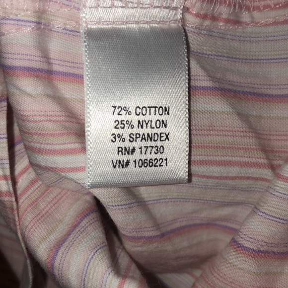 Liz Lange Maternity for Target Pink Buttondown Top - Picture 6 of 6